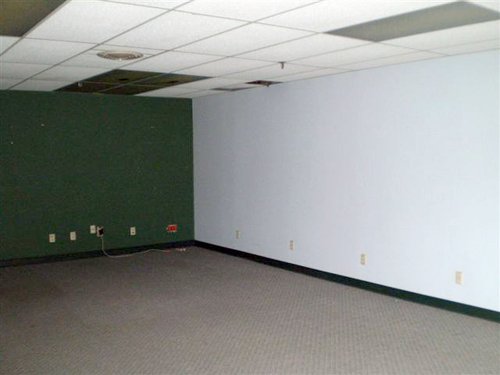 Property photo 12 - Prime Location Investment Property